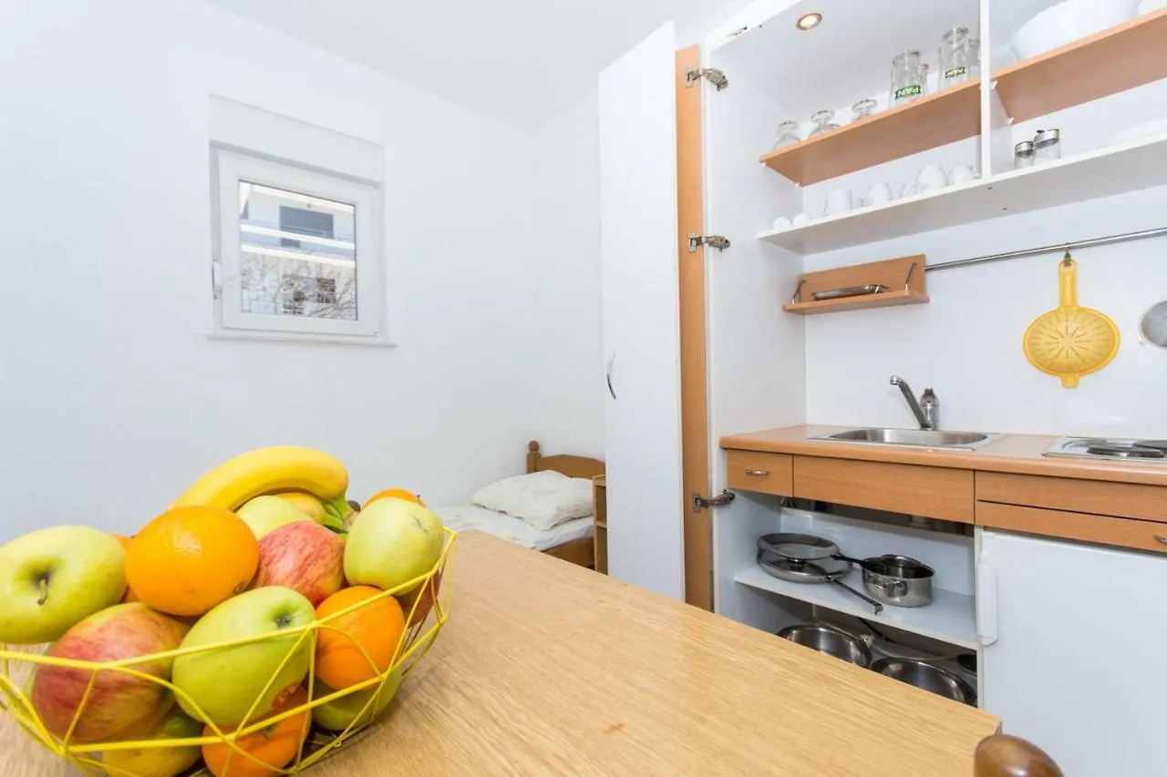 Apartmani Barun Trogir 0*,
