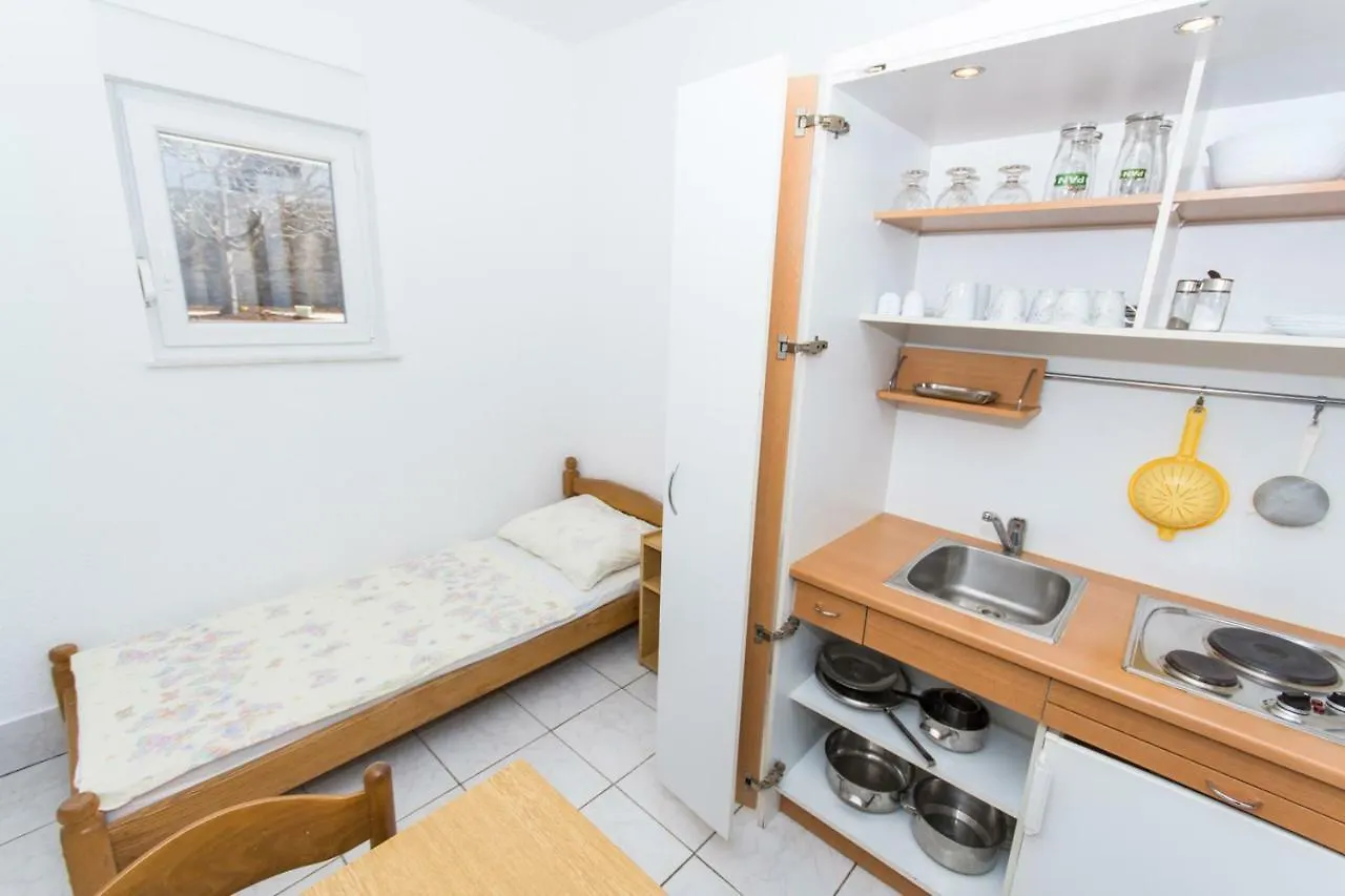Apartment Apartmani Barun Trogir